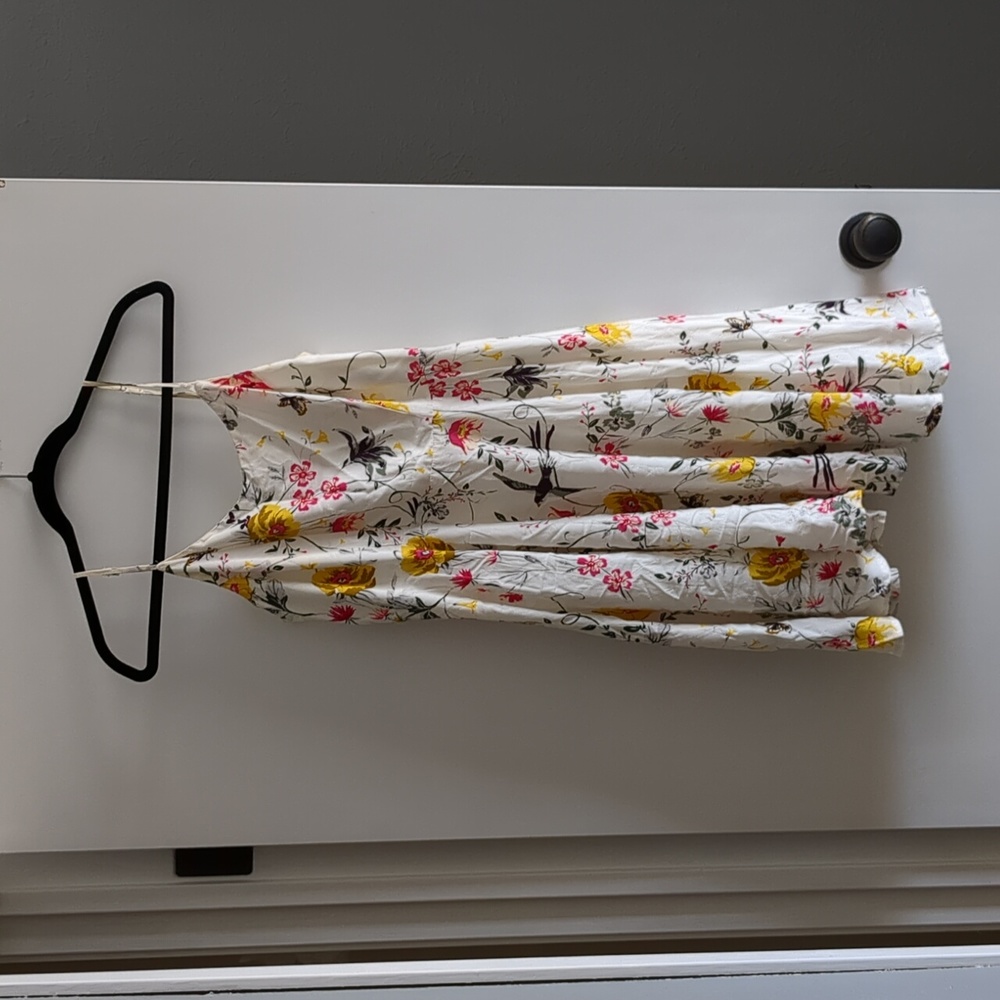 Old Navy floral white dress